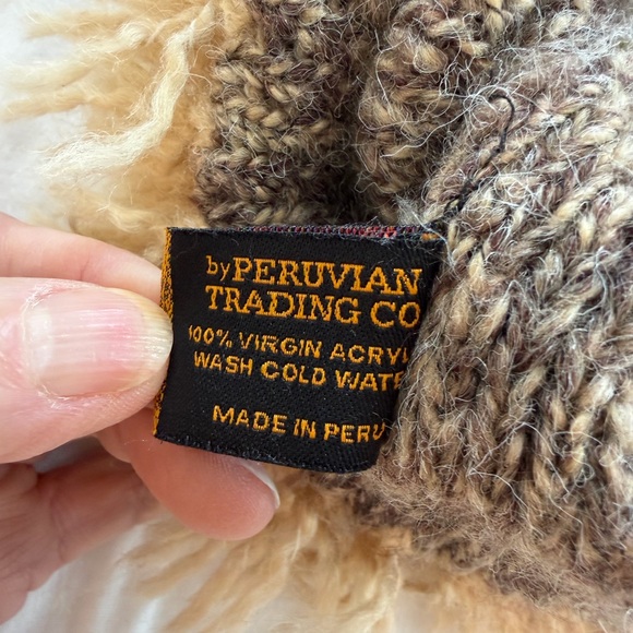 Peruvian Trading knit hat fringe brown cream OS - Picture 2 of 7